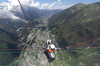 Vol en Parapente depuis Planpraz en face du Mont Blanc (74) - Vol découverte