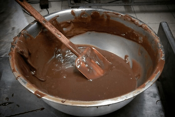 Atelier fabrication de pièces chocolatées à Nice (06)