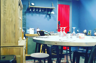 Un atelier de pâtisserie à Le Show Room du Chef à La Garenne-Colombes (92)