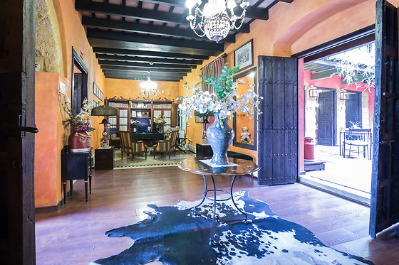 LA CASONA DE CALDERÓN - photo 2