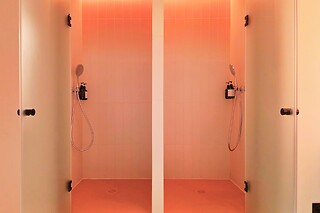 Une séance de yoga dans un sauna infrarouge pour 3 chez Spark Club à Paris (75016)