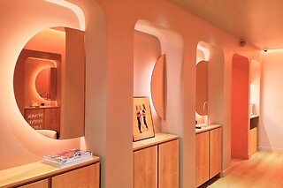 Une séance de yoga dans un sauna infrarouge pour 3 chez Spark Club à Paris (75016)