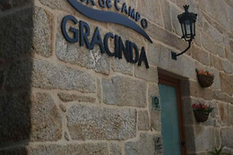 CASA DE CAMPO GRACINDA