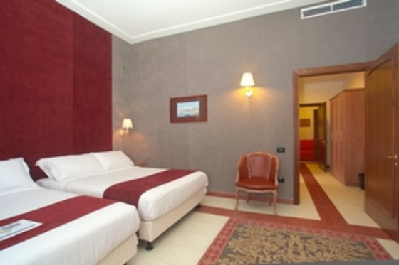 Hotel Villa Capodimonte - photo 2
